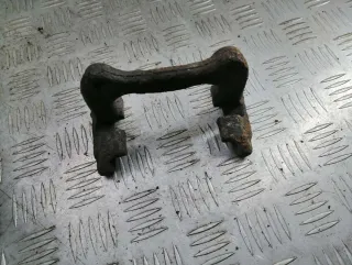  Скоба суппорта заднего Audi A6 C5 (S6,RS6) Арт 73530662, вид 5