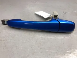 G22C-59-410C38 Ручка наружная задняя левая синяя Mazda 3 BK Арт 73535938, вид 1