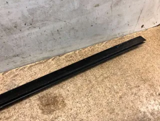  Молдинг стекла двери передней правой внутренний Renault Scenic 1 Арт 73549412, вид 4