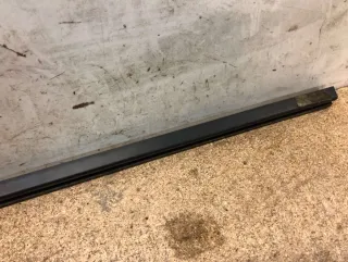  Молдинг стекла двери задней правой внутренний Renault Scenic 1 Арт 73549417, вид 2