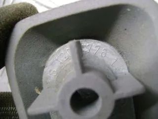 8120775, 8120776 Крючок для одежды BMW 5 E34 Арт 73596642, вид 3