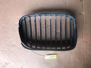 8159311, 8159315.0, 8159315 Решетка капота BMW 5 E39 Арт 02837, вид 2