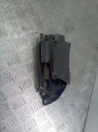 4F0971845B,4F0971812A Крышка блока предохранителей Audi A6 C6 (S6,RS6) Арт 73650053, вид 1