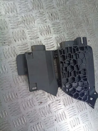 4F0971845B,4F0971812A Крышка блока предохранителей Audi A6 C6 (S6,RS6) Арт 73650053, вид 5