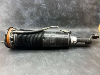 A2223205913 Гидростойка передняя левая Mercedes S W217 Арт 73712837, вид 1