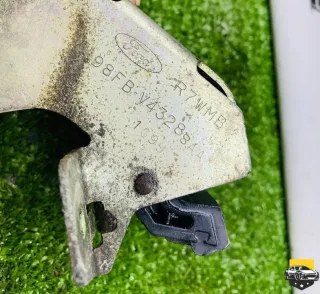 98FBV4328AA Замок багажника Ford Courier Арт CB10048111, вид 6