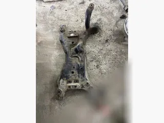  Балка подвески передняя (подрамник) Mazda 3 BK Арт 12977768, вид 2