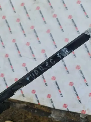  Молдинг стекла двери передней левой наружный Volkswagen Touareg 1 Арт 74706750, вид 2