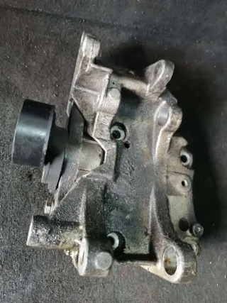  Натяжитель и ролики приводного ремня Citroen Berlingo 1 1.4л i Арт R01522, вид 1