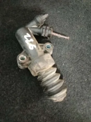 3M517A508AC Цилиндр сцепления главный Mazda 3 BK 1.6л i Арт 226CG, вид 1