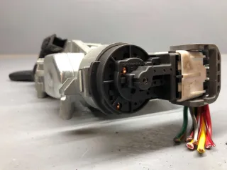 3M51-3F880-AA,BP4K-66-150,BP4K-66-150B Замок зажигания Mazda 3 BK Арт 74817537, вид 4