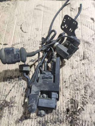  Клапан управления турбиной (Актуатор) Volkswagen Polo 4 1.9л Арт 75135270, вид 3