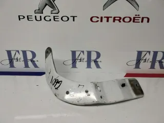 017243 Кронштейн крепления крыла переднего левого Citroen C4 Picasso 2 Арт G601652, вид 1