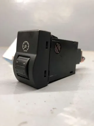 BP4K-66-6R0 Кнопка освещения панели приборов Mazda 3 BK Арт 75135234, вид 1