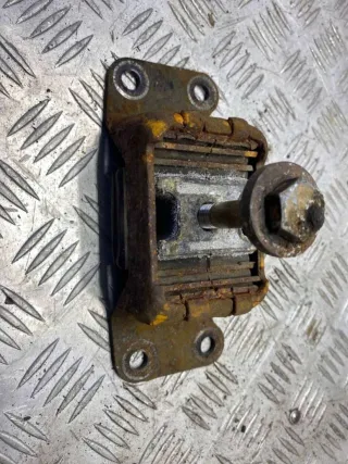  Подушка редуктора BMW 5 E34 Арт 75247838, вид 1