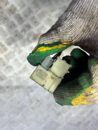 4565240 Датчик педали тормоза (лягушка) Chrysler Neon 1 Арт 75308309, вид 4