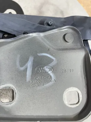 k8d216800a Петля капота правая Land Rover Range Rover 4 Арт 27649, вид 3