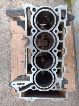 EP6, 10FHBX, 5F01, 758456680, 757899480 Блок цилиндров Citroen C3 Picasso restailing 1.6л Арт 75365290, вид 1
