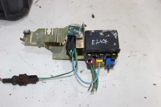  Блок реле Citroen Xantia Арт E247, вид 1