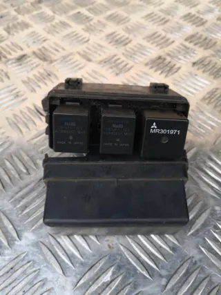  блок реле Citroen C-Crosser Арт 3134, вид 2