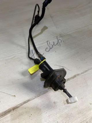  Цилиндр сцепления главный Mazda 3 BK Арт 85502243, вид 1