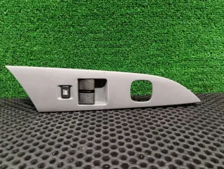 03 1230 10, BP4K 66 350 Кнопка стеклоподъемника переднего левого Mazda 3 BK Арт 75733304, вид 1