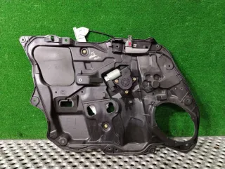  Стеклоподъемник электрический передний левый Mazda 3 BK Арт 75733699, вид 1