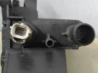 LF941517Z Фланец (тройник) системы охлаждения Mazda 3 BK Арт 309820_1, вид 4