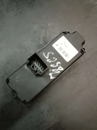 BP4L66350,03123000 Блок управления стеклоподъемниками Mazda 3 BK Арт 1712KS, вид 2