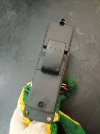 BP4K66370,03123100 Блок управления стеклоподъемниками Mazda 3 BK Арт 1725KS, вид 1