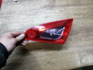  Фонарь крышки багажника правый Mitsubishi Colt 6 Арт 75842109, вид 1