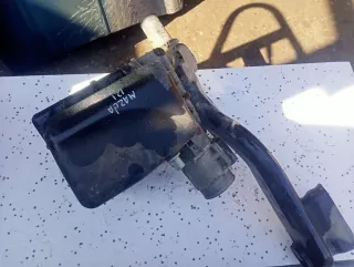  Корпус воздушного фильтра Mazda 121 3 Арт 76571075, вид 1