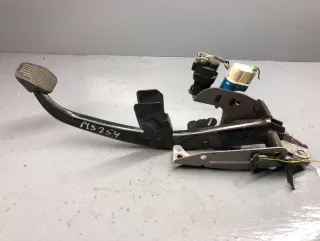 4M51-2467-AM,1735358 Педаль тормоза Mazda 3 BK Арт 77396828, вид 1