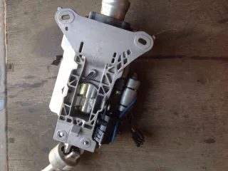 6786907, Сервопривод рулевого управления BMW 5 E60/E61 Арт IVS00526, вид 3