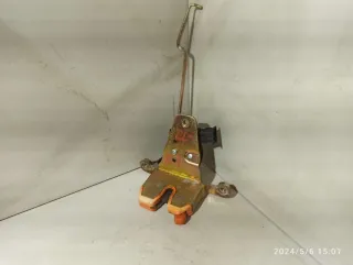  Замок крышки багажника Skoda Octavia A4 Арт 77992110, вид 1