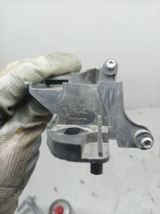 166278-00 крепление фары правой Citroen C4 Grand Picasso 1 Арт 62948, вид 5