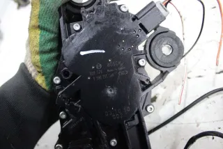 0390201588  Моторчик заднего стеклоочистителя (дворника) Mazda 3 BK Арт R894, вид 3