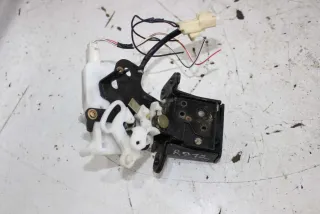  Замок крышки багажника Mazda 3 BK Арт R912, вид 3