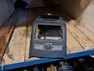 4F0863244C Консоль салона (кулисная часть) Audi A6 C6 (S6,RS6) Арт 80616598, вид 1