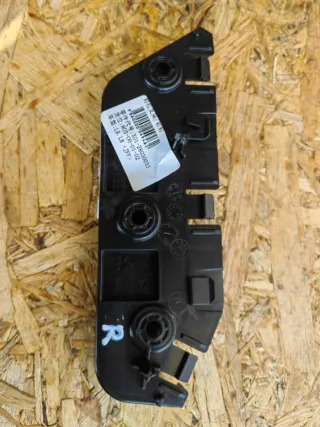 X0128030033 Кронштейн крепления бампера переднего LiXiang L9 Арт 80739801, вид 1