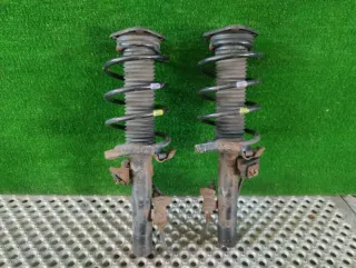  Стойка амортизатора передняя Mazda 3 BK Арт 80986005, вид 1