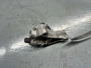 Z601-20-330A Кронштейн двигателя Mazda 3 BK 1.6л i 16V Арт 80868284, вид 3