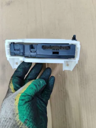 285903319R Блок управления дистанционным запуском Renault Logan 2 Арт MT29089222, вид 2