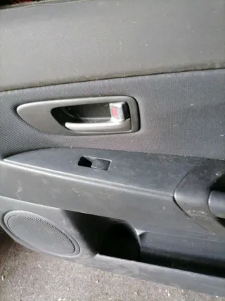  Ручка внутренняя передняя правая Mazda 3 BK Арт 81255514, вид 1