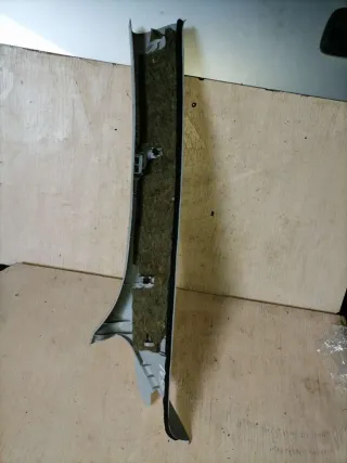 68161RH Обшивка стойки передней правой (накладка) Mazda 3 BK Арт 81256505, вид 2