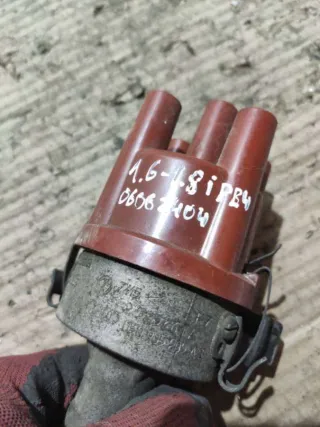 Распределитель зажигания (трамблер) Volkswagen Passat B4 Арт 81586811, вид 4