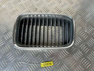5113-8151547, 51138151547 Решетка капота BMW 3 E36 Арт 03976, вид 1