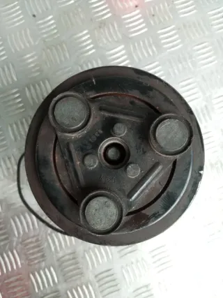 BP4K-61-450D, BP4K61K00A, BP4K61K00B, LCAC2540, 13CC3001RA, KCP0527GW, KCP9527GW, ACP327, 32233, 559 Компрессор кондиционера Mazda 3 BK Арт BK1233, вид 6