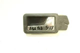  Ручка внутренняя задняя правая Audi 80 B3 Арт 81936342, вид 1