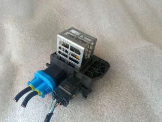 9847019780 Блок управления вентилятора Citroen Spacetourer Арт 81950886, вид 2